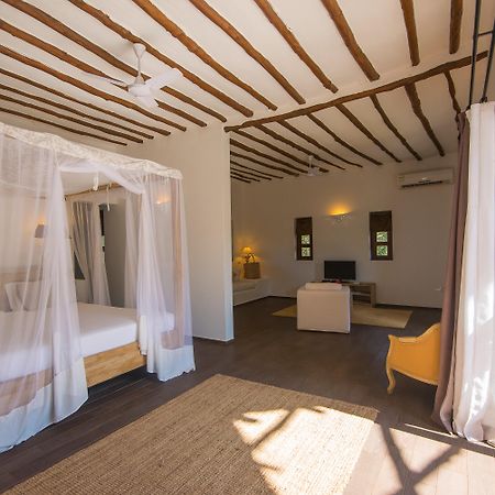 Konokono Beach Resort And Isaraya Luxury Overwater Villas Michamvi Kae Экстерьер фото