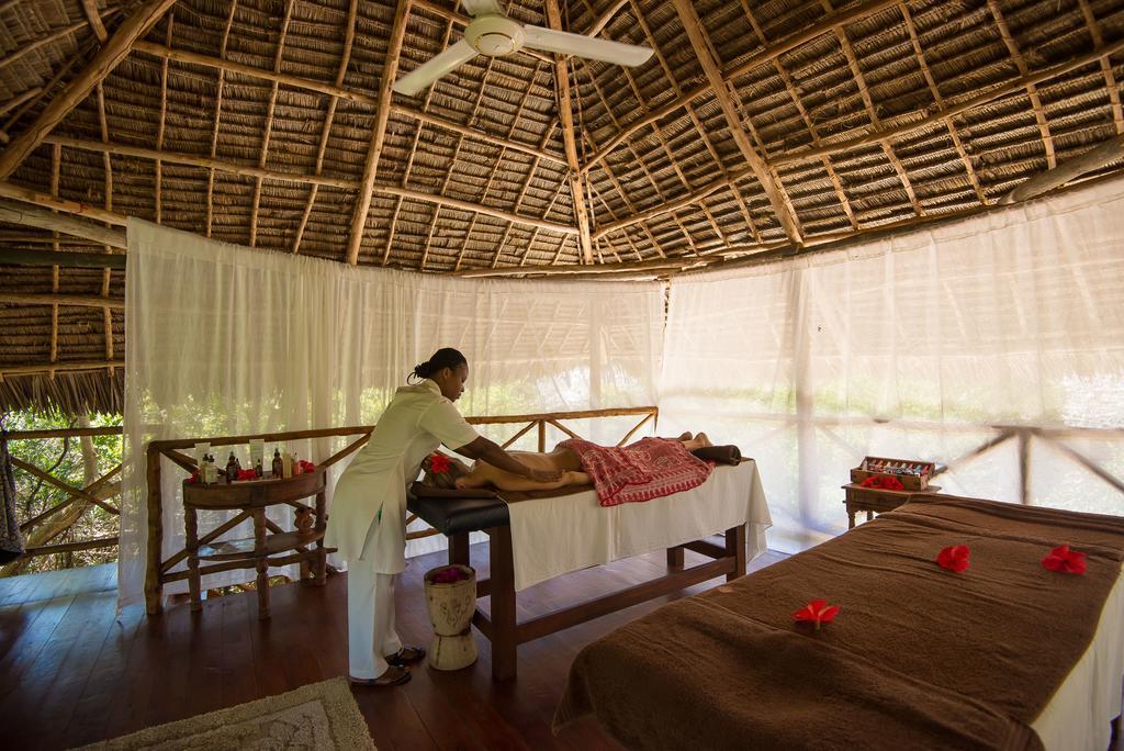 Konokono Beach Resort And Isaraya Luxury Overwater Villas Michamvi Kae Экстерьер фото