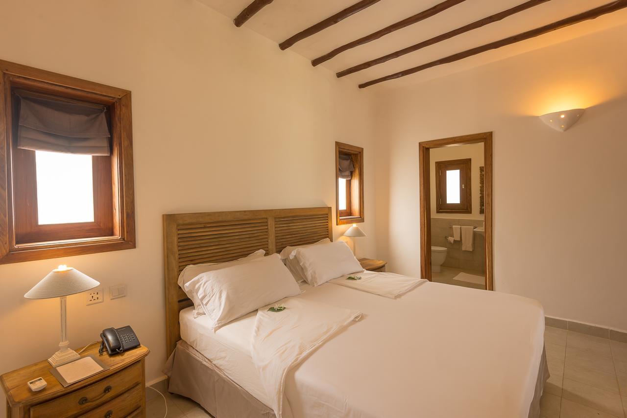 Konokono Beach Resort And Isaraya Luxury Overwater Villas Michamvi Kae Экстерьер фото